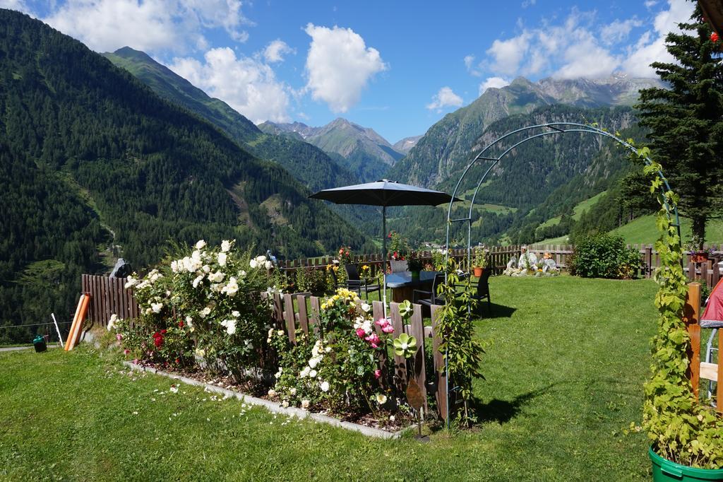 Haus Bergheimat Hotell Prägraten Exteriör bild